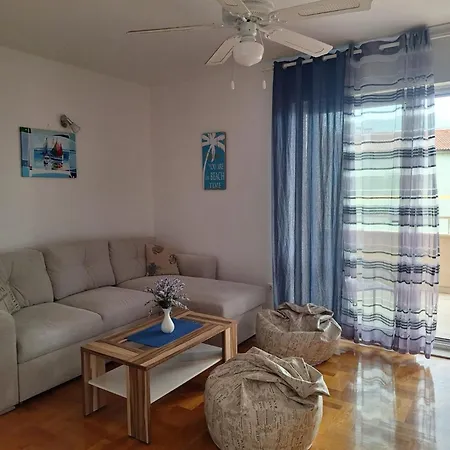 Apartment Marmo *